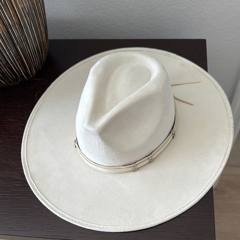 Stylish Cream Western Hat